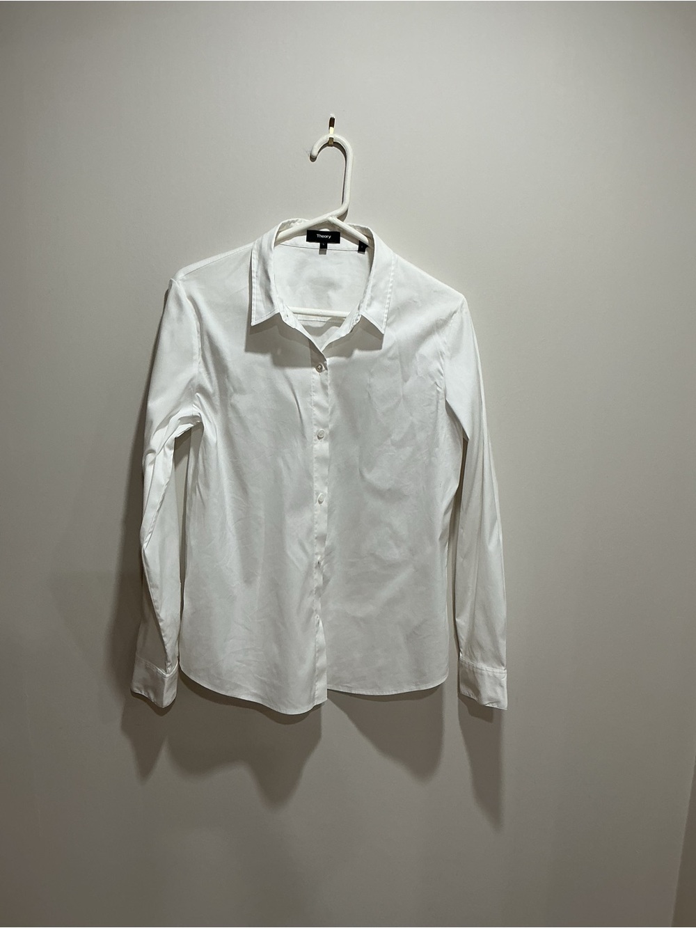 Women’s theory Classic White Shirt size large